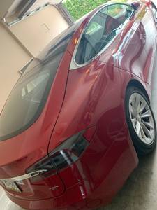 2016 Tesla model S (West vancouver) $80000